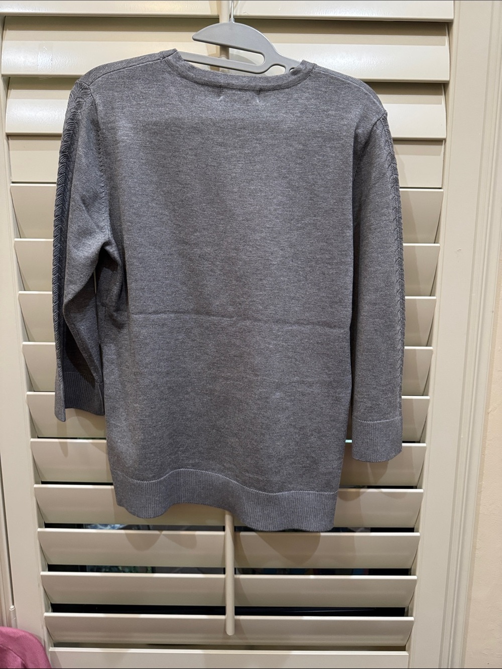 Melissa Paige Gray Crew Neck Sweater - Picture 4 of 6